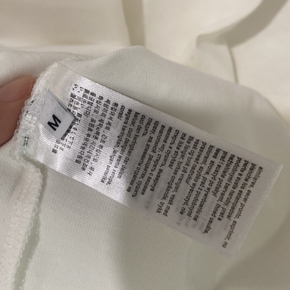 Calvin Klein Logo Crewneck T-Shirt - Picture 4 of 8